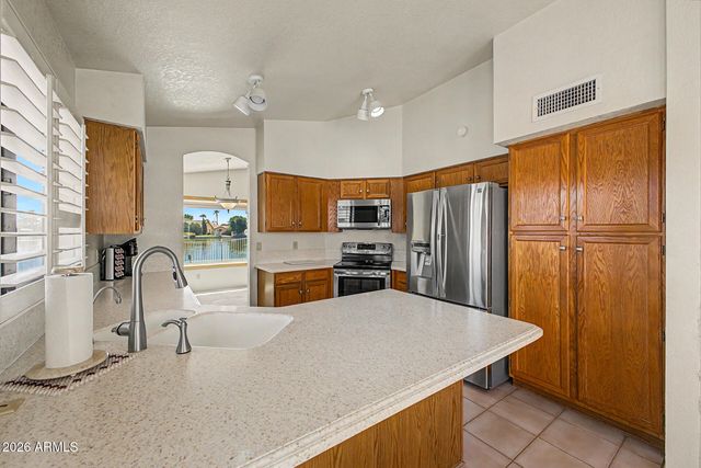 11049 W Crimson Lane, Avondale, AZ 85323