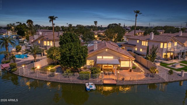 11049 W Crimson Lane, Avondale, AZ 85323