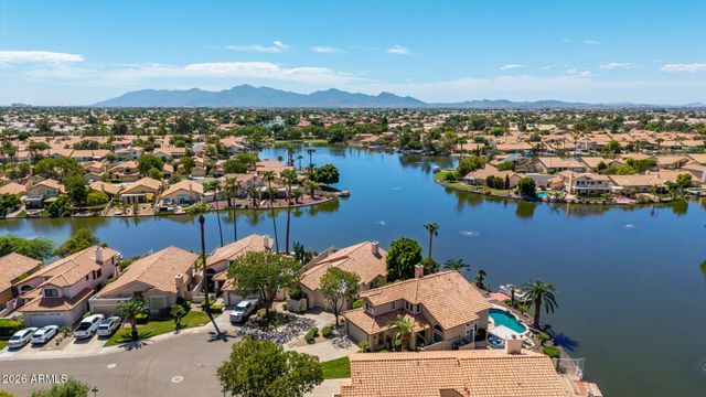 11049 W Crimson Lane, Avondale, AZ 85323