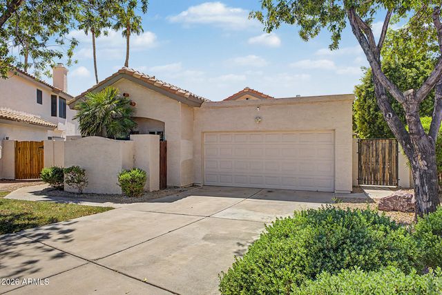 11049 W Crimson Lane, Avondale, AZ 85323