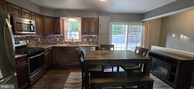 56 BELLEVIEW AVE, Sicklerville, NJ 08081