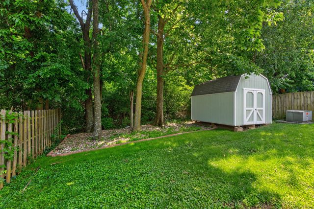 2633 Trailwood Lane, Lexington, KY 40511
