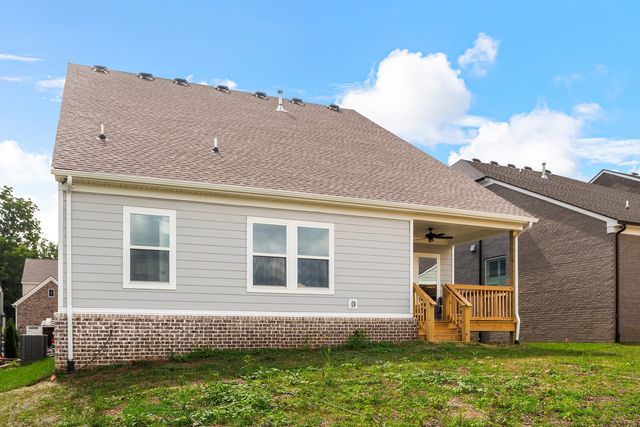 1344 Ashton Park Dr, Mount Juliet, TN 37122