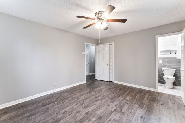 305 Woodlawn Dr, Mount Juliet, TN 37122