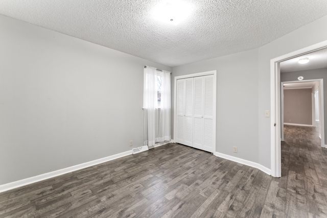 305 Woodlawn Dr, Mount Juliet, TN 37122