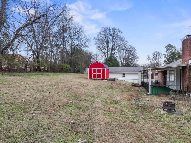 305 Woodlawn Dr, Mount Juliet, TN 37122