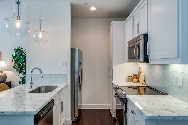 5830 Oram Street 1, Dallas, TX 75206