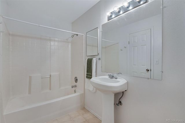 4331 S Gibraltar Street, Centennial, CO 80015