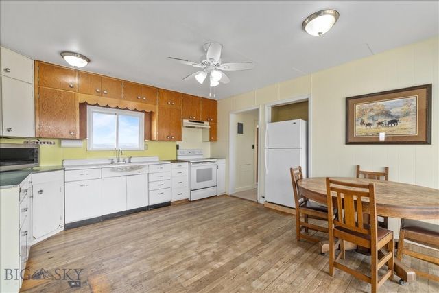 102310 US Highway 87E, Lewistown, MT 59435