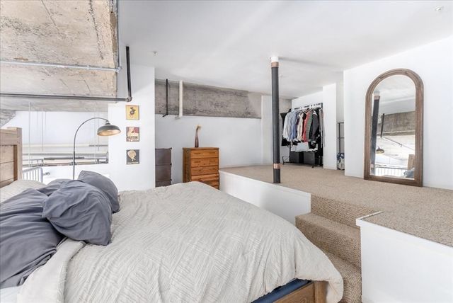 156 Porter St 320, Boston, MA 02128