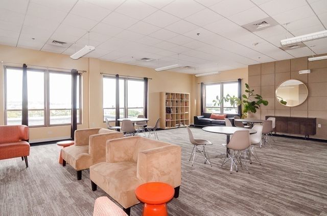 156 Porter St 320, Boston, MA 02128