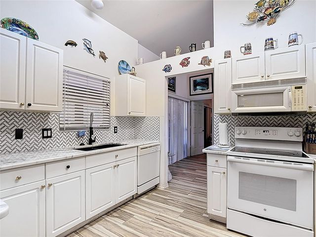 260 14TH STREET SE, Naples, FL 34117