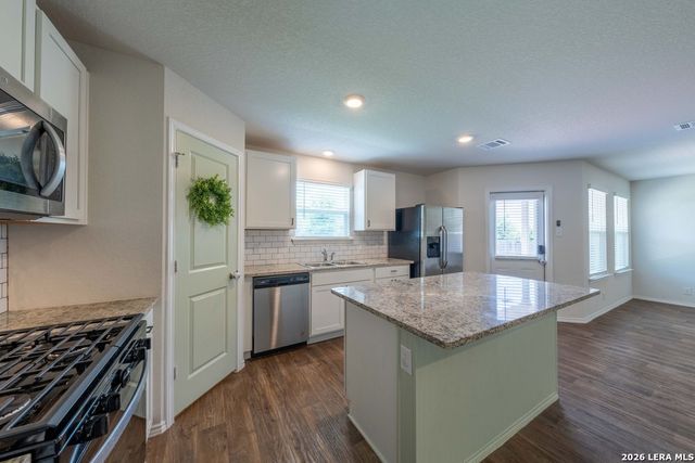 1018 Andean Emerald, San Antonio, TX 78253