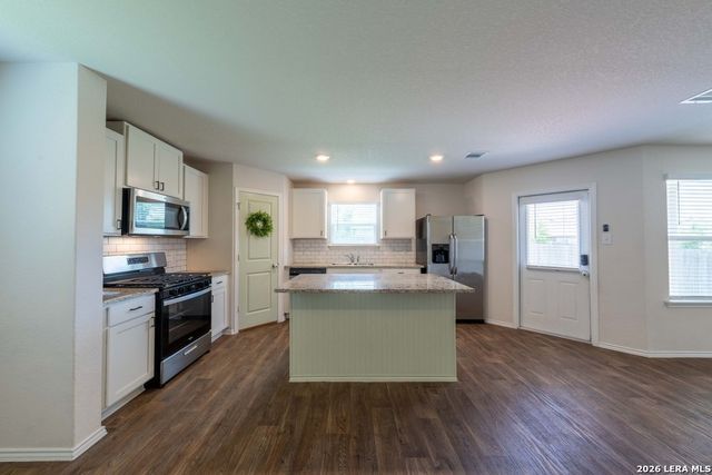 1018 Andean Emerald, San Antonio, TX 78253