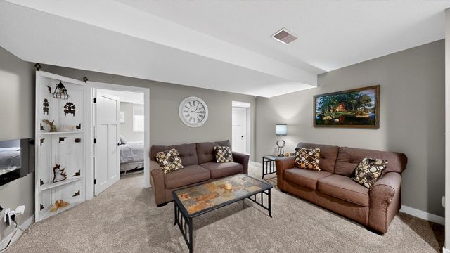 4826 57th Street NW, Rochester, MN 55901