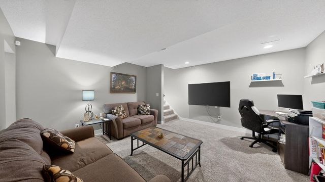 4826 57th Street NW, Rochester, MN 55901