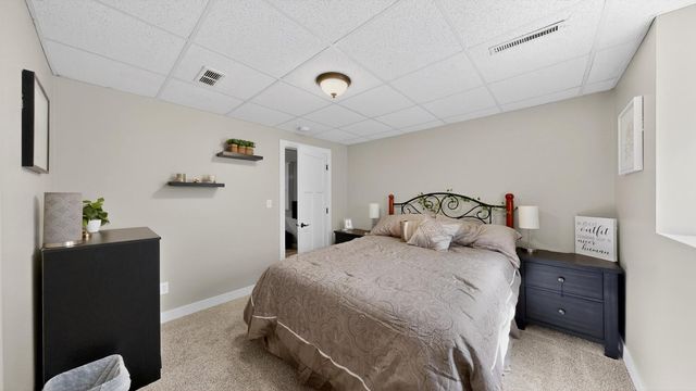 4826 57th Street NW, Rochester, MN 55901