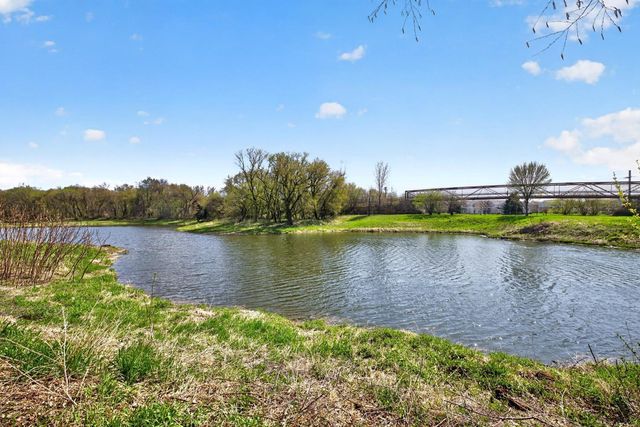 4826 57th Street NW, Rochester, MN 55901