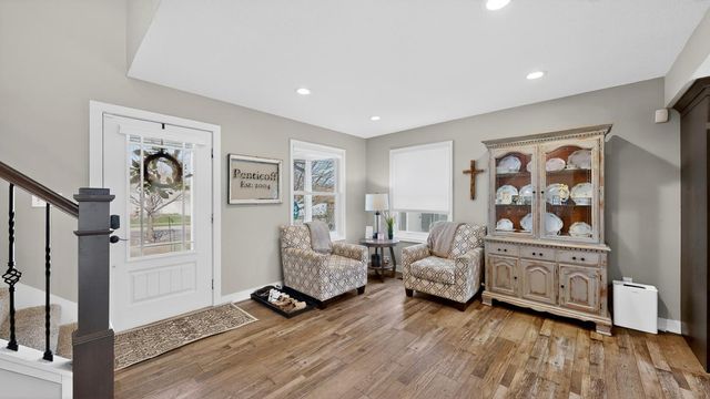 4826 57th Street NW, Rochester, MN 55901