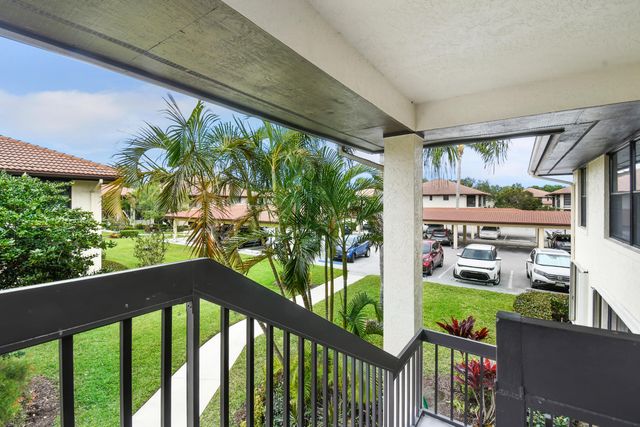 241 SW South River Drive 206, Stuart, FL 34997