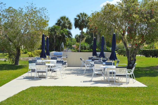 241 SW South River Drive 206, Stuart, FL 34997