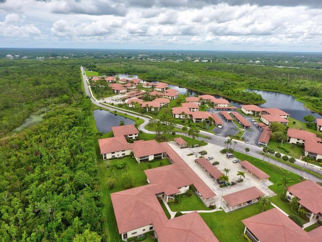 241 SW South River Drive 206, Stuart, FL 34997