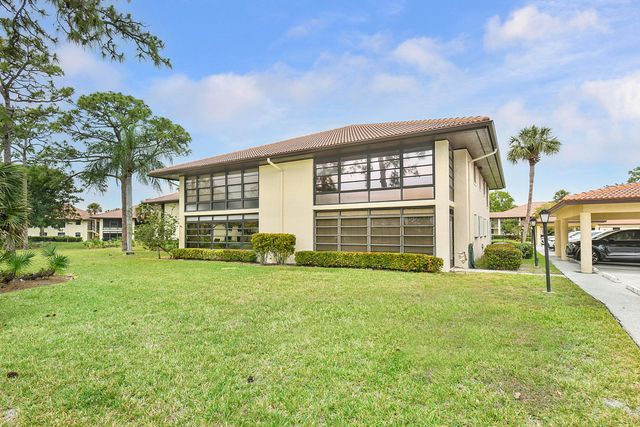 241 SW South River Drive 206, Stuart, FL 34997