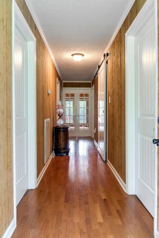 554 Hickman Shores Rd, Dover, TN 37058