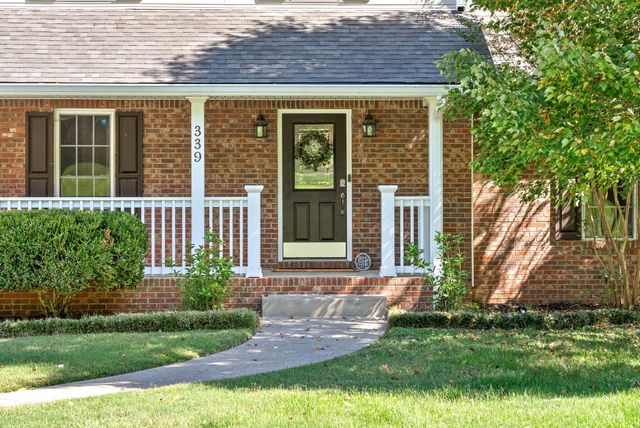 339 Wells Ct, Clarksville, TN 37043