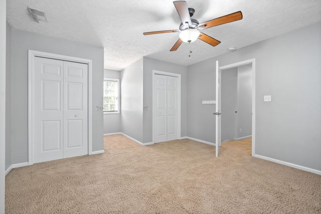 339 Wells Ct, Clarksville, TN 37043