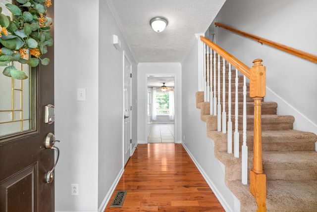 339 Wells Ct, Clarksville, TN 37043