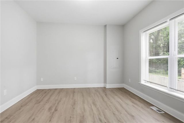 562 Woodlawn Avenue NW, Atlanta, GA 30318