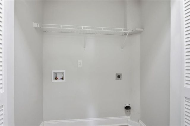 562 Woodlawn Avenue NW, Atlanta, GA 30318