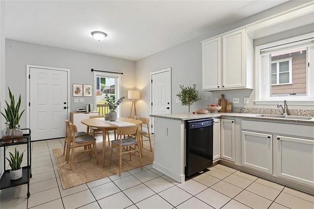 562 Woodlawn Avenue NW, Atlanta, GA 30318