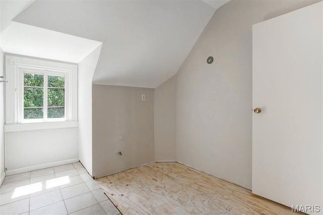 4256 Westminster Place, St Louis, MO 63108
