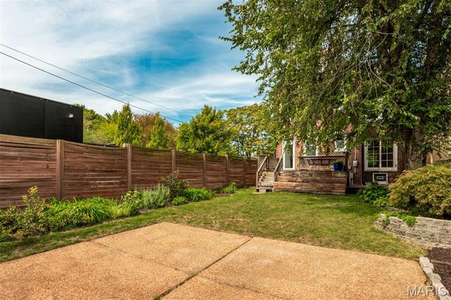 4256 Westminster Place, St Louis, MO 63108