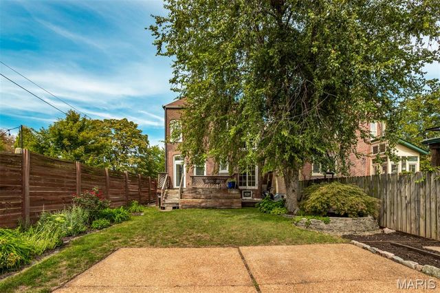 4256 Westminster Place, St Louis, MO 63108
