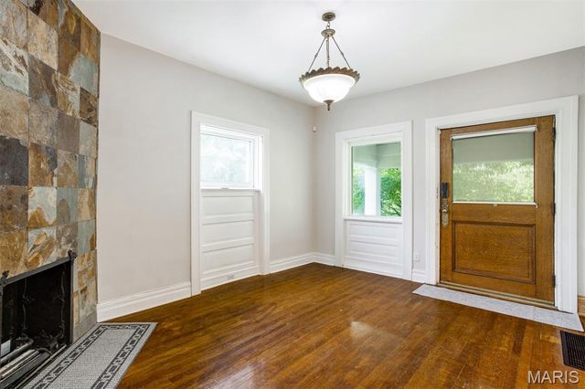 4256 Westminster Place, St Louis, MO 63108