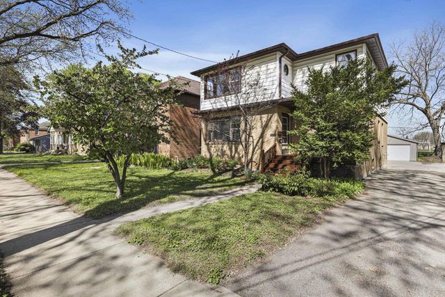 2138 E Johnson Street, Madison, WI 53704