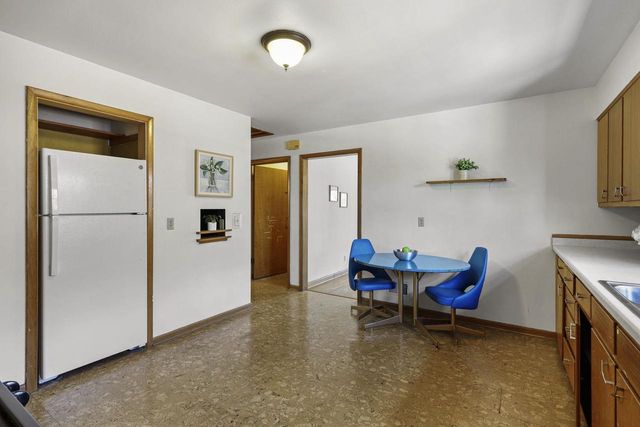 2138 E Johnson Street, Madison, WI 53704