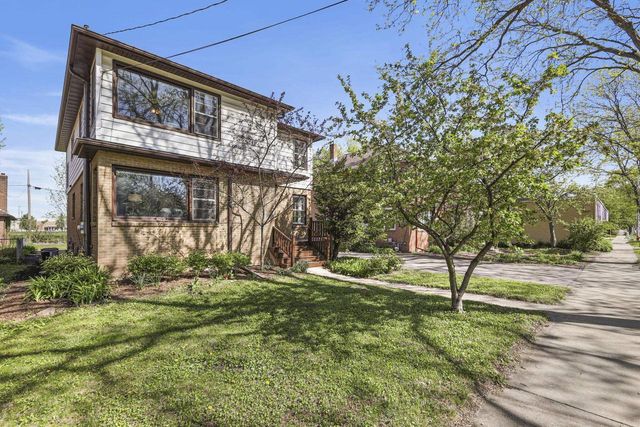 2138 E Johnson Street, Madison, WI 53704