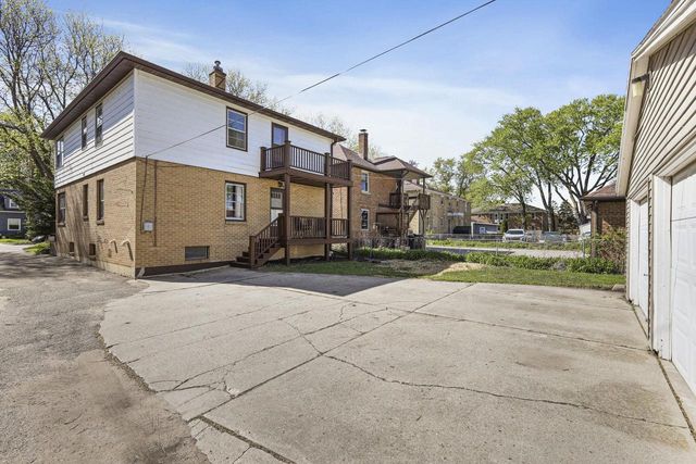 2138 E Johnson Street, Madison, WI 53704