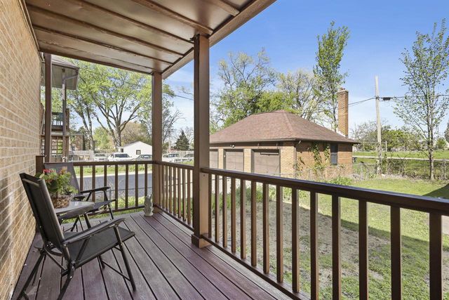 2138 E Johnson Street, Madison, WI 53704