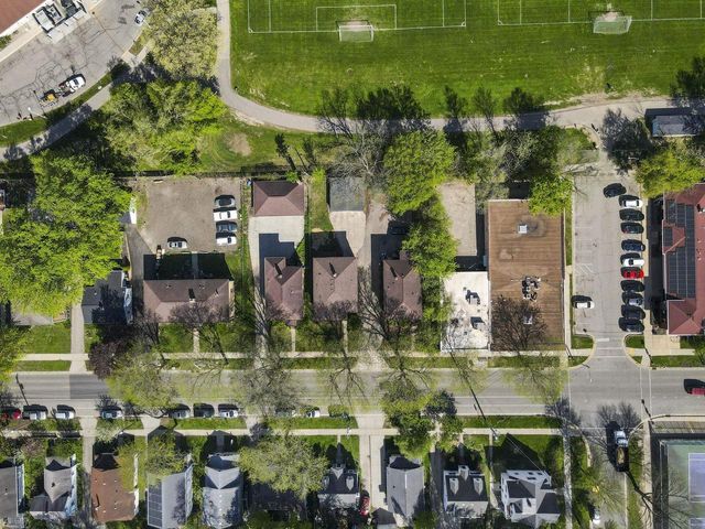 2138 E Johnson Street, Madison, WI 53704