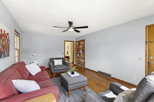 2138 E Johnson Street, Madison, WI 53704