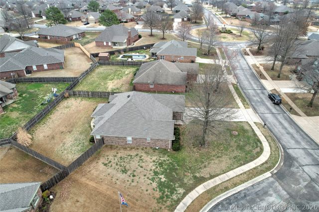 10009 E 98th Street North, Owasso, OK 74055