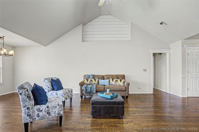 10009 E 98th Street North, Owasso, OK 74055