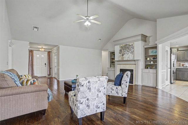 10009 E 98th Street North, Owasso, OK 74055