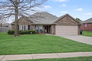 10009 E 98th Street North, Owasso, OK 74055