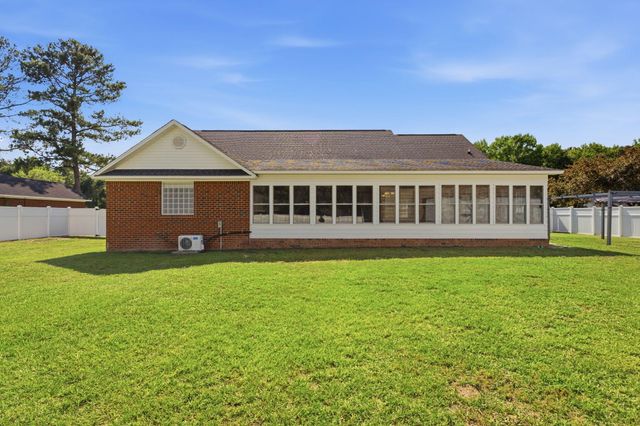 335 Trailwood Drive, Sumter, SC 29154